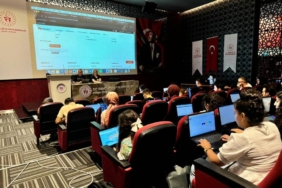 bilecik-haber_huawei-turkiye-ortakligiyla-genclik-ve-spor-bakanligi-egitmenlerine-bilisim-egitimi-21265.jpg