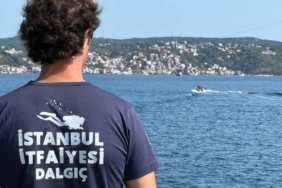 bilecik-haber_istanbul-bogazi-nda-teknenin-batmasi-sonucu-kaybolan-kisiyi-arama-calismalari-suruyor-24788.jpg
