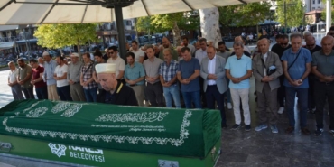 bilecik-haber_istanbul-da-olen-turk-tarih-kurumu-seref-uyesi-prof-dr-ilgurel-balikesir-de-son-yolculuguna-ugurlandi-25374.jpg