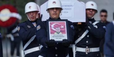 bilecik-haber_istanbul-da-trafik-denetimindeki-kazada-sehit-olan-polis-memuru-icin-cenaze-toreni-duzenlendi-25011.jpg