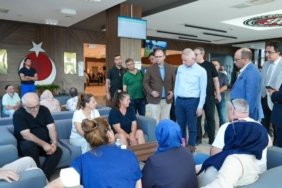 bilecik-haber_istanbul-valisi-gul-prof-dr-murat-dilmener-acil-durum-hastanesi-ni-ziyaret-etti-21060.jpg