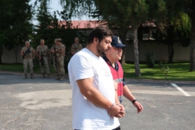 bilecik-haber_kirklareli-nde-hafif-ticari-aracta-6-duzensiz-gocmen-yakalandi-26519.jpg