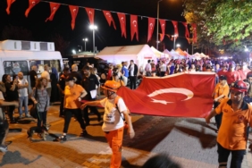 bilecik-haber_marmara-depremi-nde-hayatini-kaybedenler-yalova-da-anildi-23680.jpg