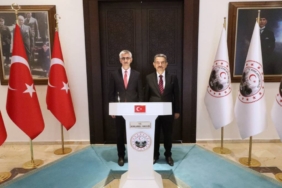 bilecik-haber_milli-egitim-bakan-yardimcisi-yilmaz-kirklareli-valiligini-ziyaret-etti-23077.jpg