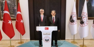 bilecik-haber_milli-egitim-bakan-yardimcisi-yilmaz-kirklareli-valiligini-ziyaret-etti-23077.jpg