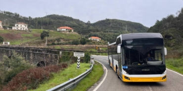 bilecik-haber_otokar-bus-monitor-un-ilk-yurt-disi-satisini-portekiz-e-gerceklestirdi-24745.jpg