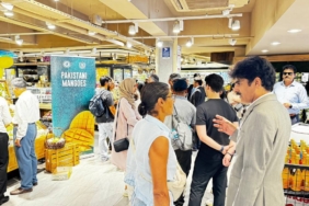 bilecik-haber_pakistan-baskonsoloslugu-istanbul-da-mango-tadimi-etkinligi-duzenledi-25079.jpg