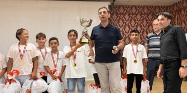 bilecik-haber_pamukova-da-yaz-kur-an-kursu-ogrencilerine-yonelik-futbol-turnuvasi-sona-erdi-23574.jpg