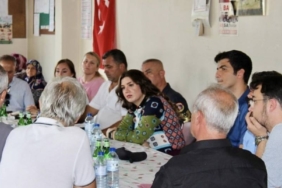 bilecik-haber_pehlivankoy-de-halk-toplantisi-yapildi-22372.jpg