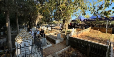 bilecik-haber_prof-dr-ahmet-haluk-dursun-kocaeli-deki-mezari-basinda-anildi-24331.jpg