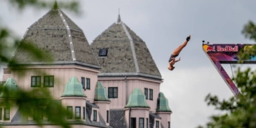 bilecik-haber_red-bull-cliff-diving-dunya-serisi-nin-siradaki-etabi-kanada-da-duzenlenecek-24884.jpg