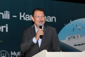 bilecik-haber_sakarya-da-15-temmuz-camili-karaman-kapali-pazar-yeri-ve-etkinlik-sahnesi-acildi-26406.jpg