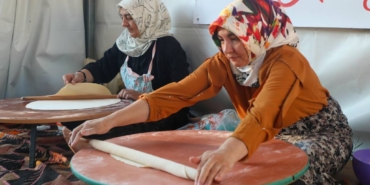 bilecik-haber_sakarya-da-duzenlenen-hemsehri-bulusmalari-farkli-kulturleri-bir-araya-getirdi-22620.jpg
