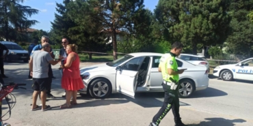 bilecik-haber_sakarya-da-otomobille-carpisan-motosikletin-surucusu-hayatini-kaybetti-24321.jpg