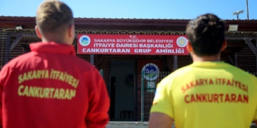 bilecik-haber_sakarya-sahillerinde-70-gunde-360-tatilci-bogulmaktan-kurtarildi-24272.jpg