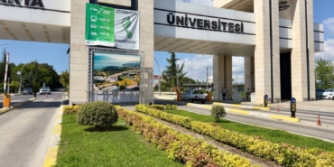 bilecik-haber_sakarya-universitesi-nde-bilgi-akisi-led-ekranla-daha-hizli-saglanacak-22546.jpg