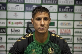 bilecik-haber_sakaryaspor-defans-oyuncusu-alper-uludag-i-renklerine-bagladi-21768.jpg