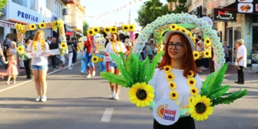 bilecik-haber_tekirdag-da-32-aycicegi-festivali-basladi-23423.jpg