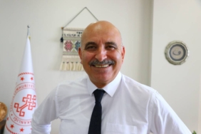 bilecik-haber_tekirdag-da-dogal-studyoya-donusen-renkli-tarlalar-turizme-katki-sagladi-21397.jpg