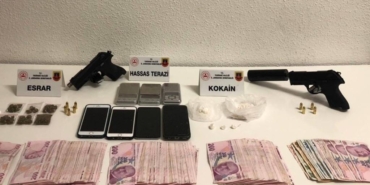 bilecik-haber_tekirdag-da-kasten-oldurme-sucundan-aranan-zanli-sahte-kimlikle-yakalandi-25716.jpg