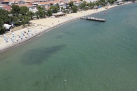bilecik-haber_tekirdag-in-sarkoy-ilcesindeki-mavi-bayrakli-plajlar-yerli-ve-yabanci-turistleri-agirliyor-25321.jpg