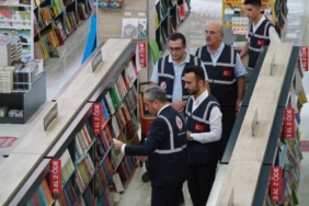 bilecik-haber_ticaret-bakanligi-ekipleri-bursa-da-kirtasiye-ve-zincir-marketleri-denetledi-23246.jpg