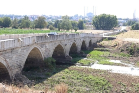 bilecik-haber_tunca-nehri-nin-bazi-bolumlerinde-su-akisi-durdu-24832.jpg