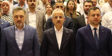 bilecik-haber_ulastirma-ve-altyapi-bakani-uraloglu-kirklareli-nde-ak-parti-il-danisma-meclisi-toplantisi-nda-konustu-23923.jpg