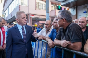 bilecik-haber_vali-gul-pendik-te-iett-otobusunun-carptigi-binayi-inceledi-21857.jpg