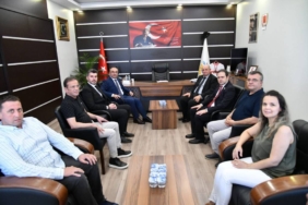 bilecik-haber_vali-soyturk-hayrabolu-da-ziyaretlerde-bulundu-22921.jpg