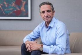 bilecik-haber_vodafone-turkiye-ceo-su-engin-aksoy-turkiye-de-5-5g-hizmeti-vermeye-hazir-olduklarini-bildirdi-22366.jpg