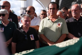 bilecik-haber_yesilcam-oyuncusu-tuncay-akca-son-yolculuguna-ugurlandi-23921.jpg