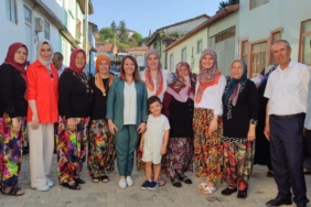 bilecik-haber_zekiye-baskan-dan-dugun-dernek-isleri-22730.jpg