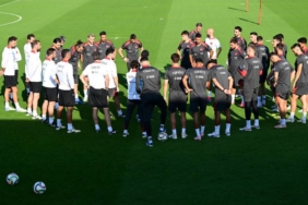 bilecik-haber_a-milli-futbol-takimi-galler-macinin-hazirliklarini-surdurdu-27232.jpg