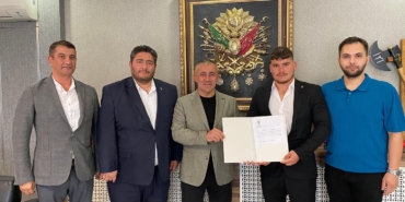 AK Parti'de yeni başkanlar göreve başladı