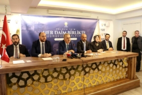 bilecik-haber_ak-parti-genel-baskan-yardimcisi-yazici-yalova-da-konustu-30951.jpg