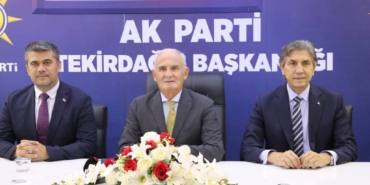 bilecik-haber_ak-parti-genel-baskan-yardimcisi-yilmaz-tekirdag-da-partililerle-bulustu-32014.jpg