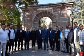 BAKAN IŞIKHAN'DAN SÖĞÜT ZİYARETİ