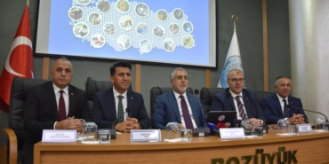 Bakanı Işıkhan, Bozüyük'te iş insanlarıyla buluştu