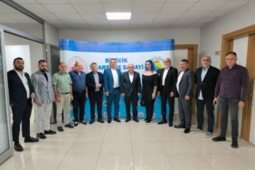 Bilecik'te cam ve seramik sektörü konuşuldu