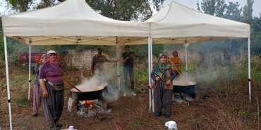 "BU ADAM DAHA NE YAPSIN?"