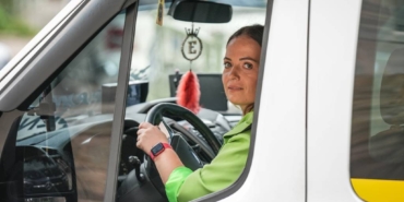 bilecik-haber_bursali-kadin-servis-soforu-babasinin-izinden-gidiyor-31497.jpg