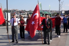 bilecik-haber_canakkale-de-19-eylul-gaziler-gunu-kutlandi-30618.jpg