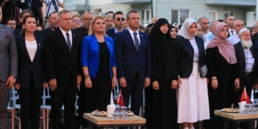 bilecik-haber_chp-genel-baskani-ozel-kocaeli-de-kent-lokantasi-ve-park-acilisina-katildi-29409.jpg