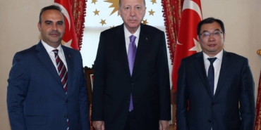 bilecik-haber_cumhurbaskani-erdogan-chery-international-baskani-zhang-guibing-i-kabul-etti-32824.jpg