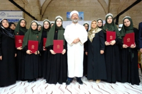 bilecik-haber_diyanet-isleri-baskani-ali-erbas-kirklareli-nde-hafizlik-icazet-torenine-katildi-30394.jpg