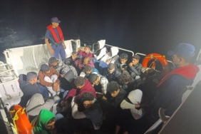 bilecik-haber_edirne-aciklarinda-lastik-bottaki-27-duzensiz-gocmen-yakalandi-32019.jpg
