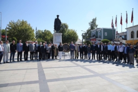 bilecik-haber_edirne-nin-ilk-kadin-ahisi-sukran-cetin-yarim-asirlik-meslek-yasaminda-yuzlerce-kuafor-yetistirdi-31512.jpg