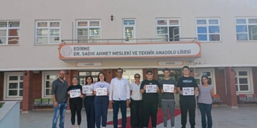 bilecik-haber_edirneli-ogrenciler-romanya-daki-yemek-yarismasindan-7-odulle-dondu-29950.jpg