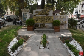 Ertuğrulgazi büstü yenilendi